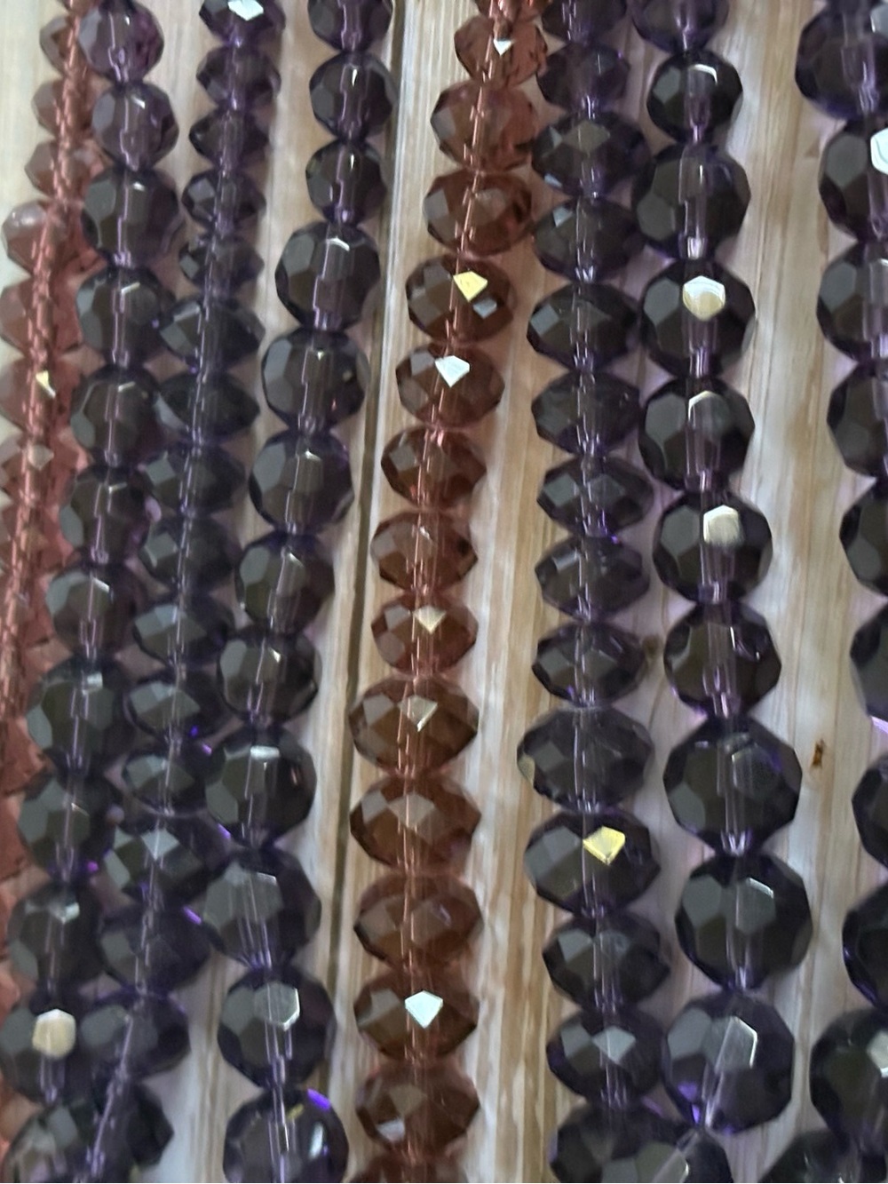 Vintage multi strand glass necklace. - Picture 2 of 3